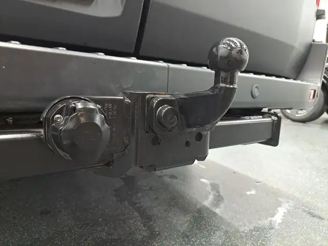 Ford Transit view 8