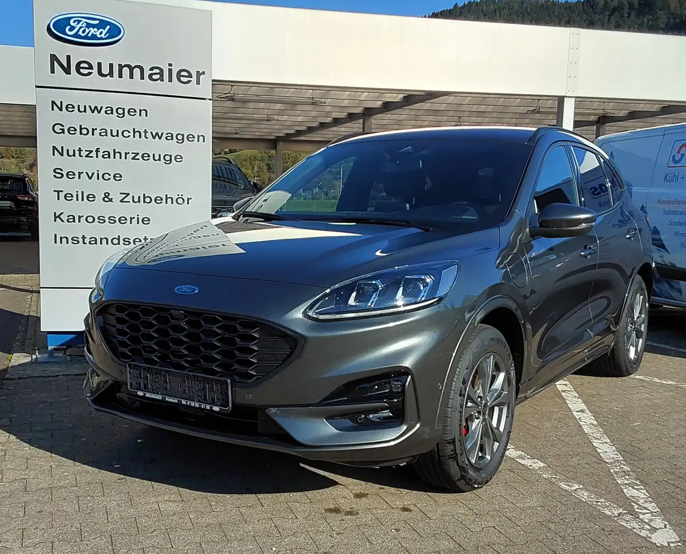 Ford Kuga Plug-In Hybrid ST-Line X Grau - 1