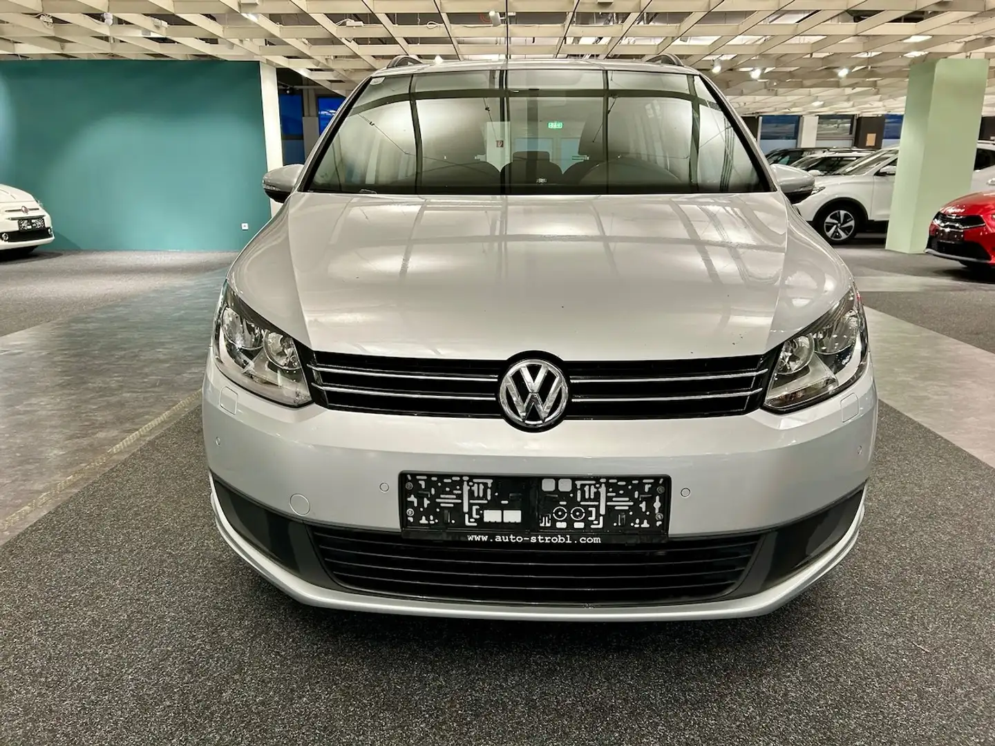 Volkswagen Touran Cool 1,6 BMT TDI *Pickerl&Service neu* Silber - 2