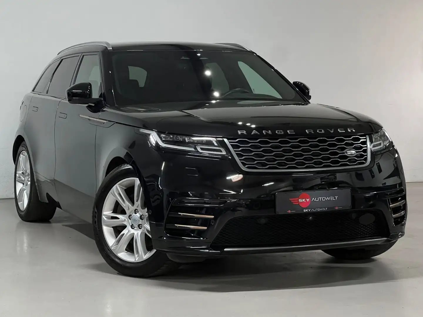Land Rover Range Rover Velar R-Dynamic S/NAVI/LED/AHK Schwarz - 2