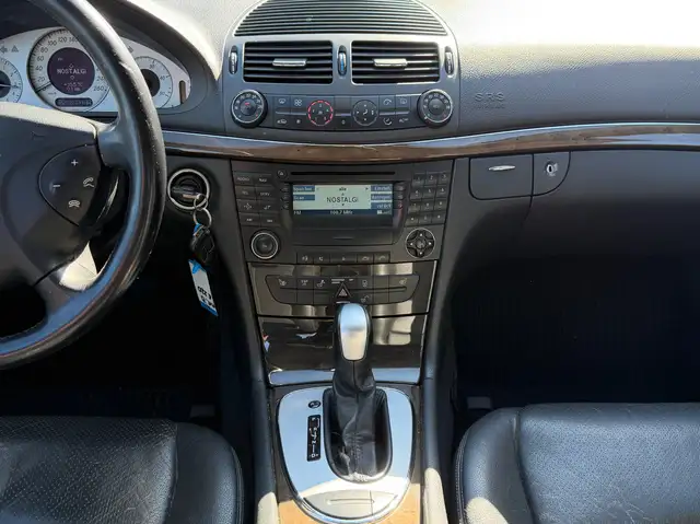 Mercedes-Benz E-Class view 10