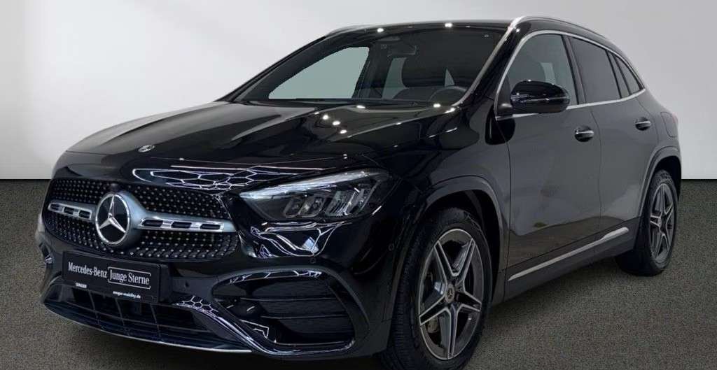 Mercedes-Benz GLA 200