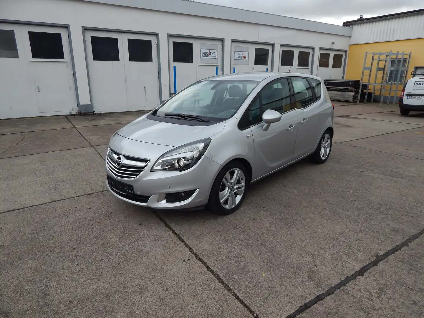 Opel Meriva Innovation*LEDER*Bi-XENON*42000 TKM*LM*SITZH*TOP* Grau - 1