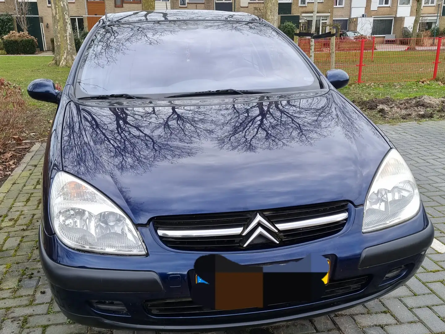 Citroen C5 1.8-16V+L.+Prestige Azul - 1