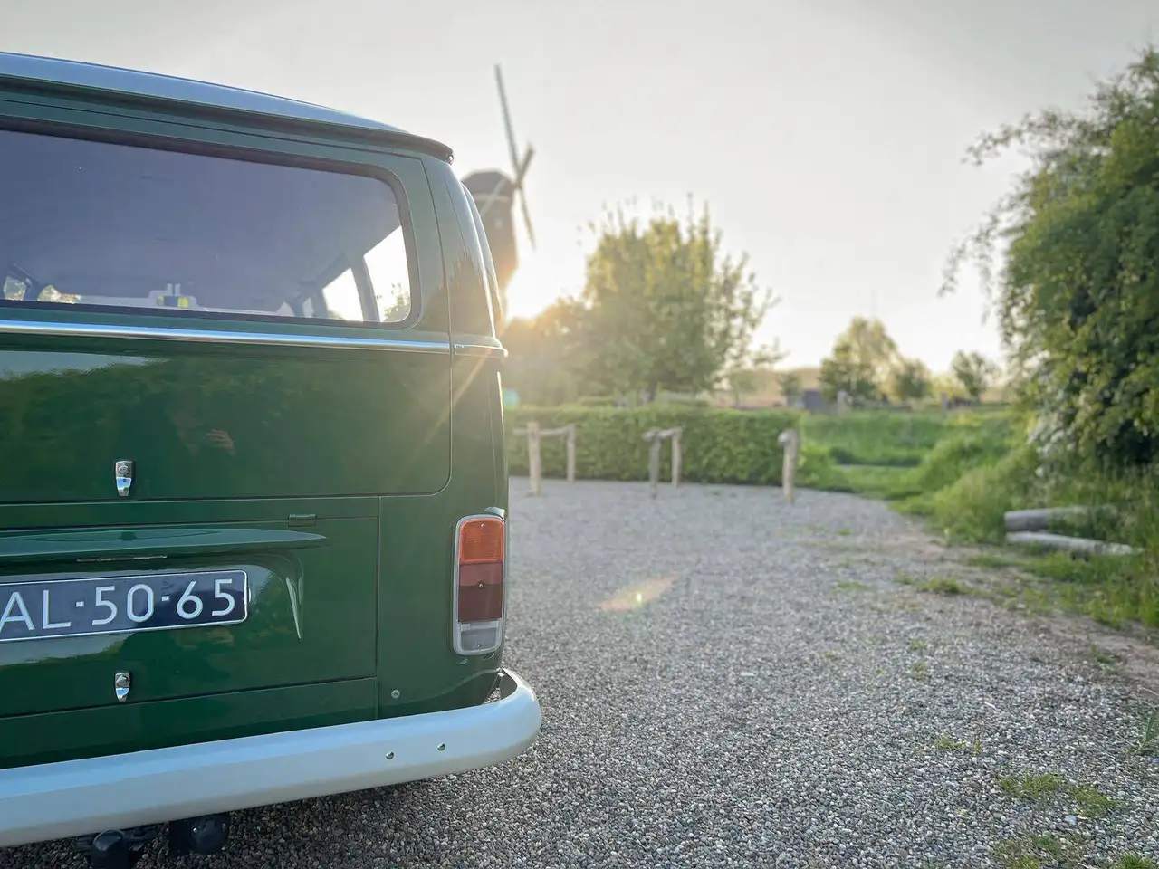 Volkswagen T2AB Full nut and bolt restored Elm Green L60D Bay window, foto 4
