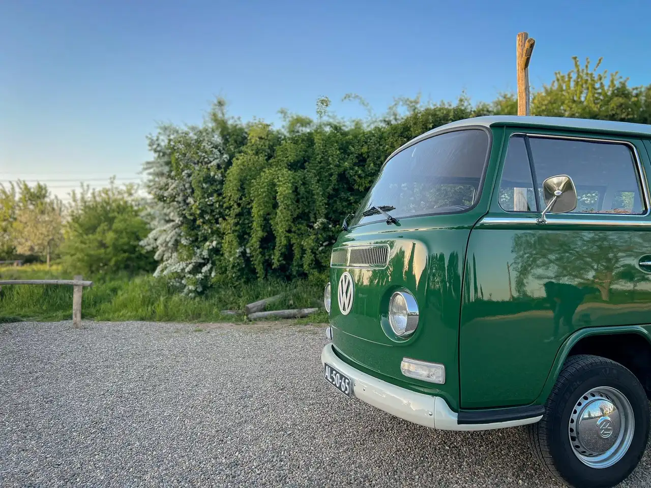 Volkswagen T2AB Full nut and bolt restored Elm Green L60D Bay window, foto 10