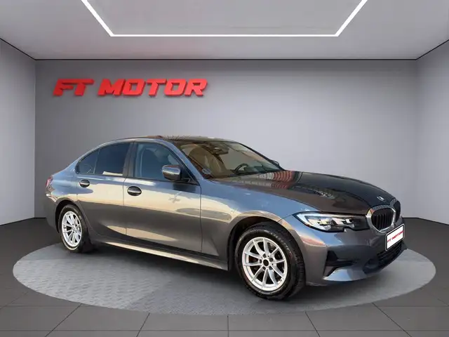 BMW 318 318d Auto.