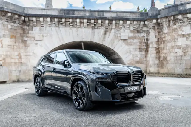 BMW XM