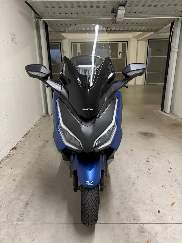 Honda Forza 350