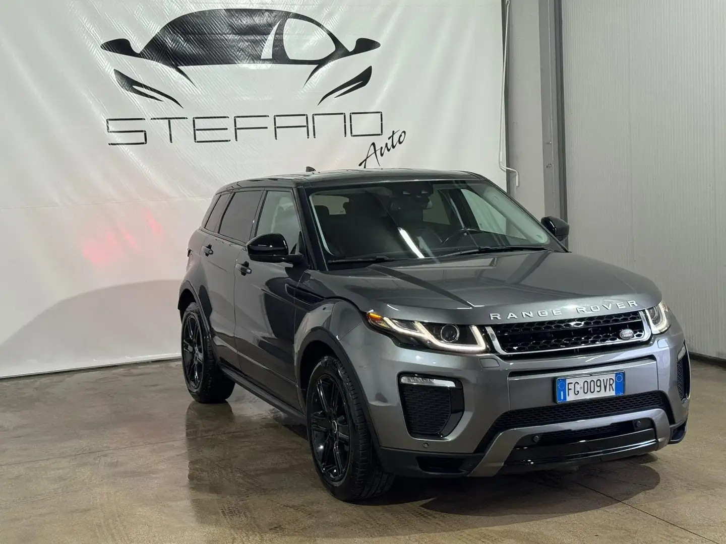 Land Rover Range Rover Evoque Range Rover Evoque I 2016 5p 2.0  Dynamic auto Grau - 2