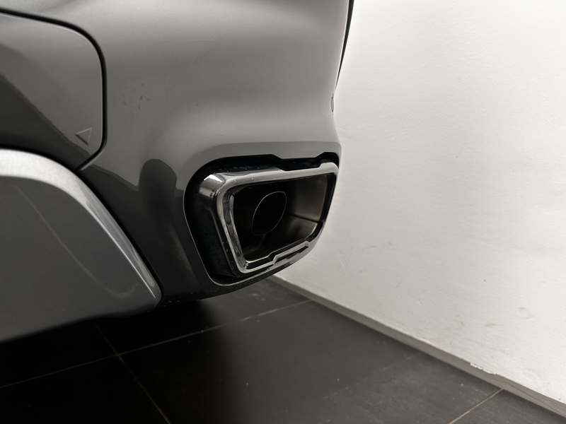 BMW X6 xDrive40d M Sport — photo 13