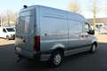 Mercedes-Benz 320 eSprinter L2H2 Select 81kWh Distronic, Navigatie e Plateado - thumbnail 3