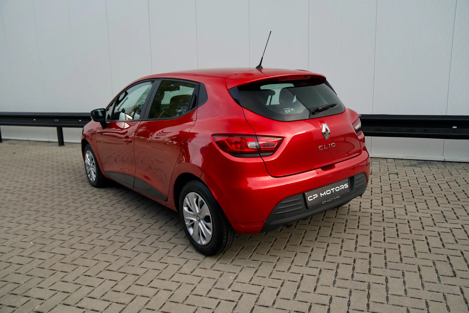 Renault Clio 0.9 | AIRCO | MANUEEL | 31.577 KM !! | 1 EIGENAAR Rojo - 2