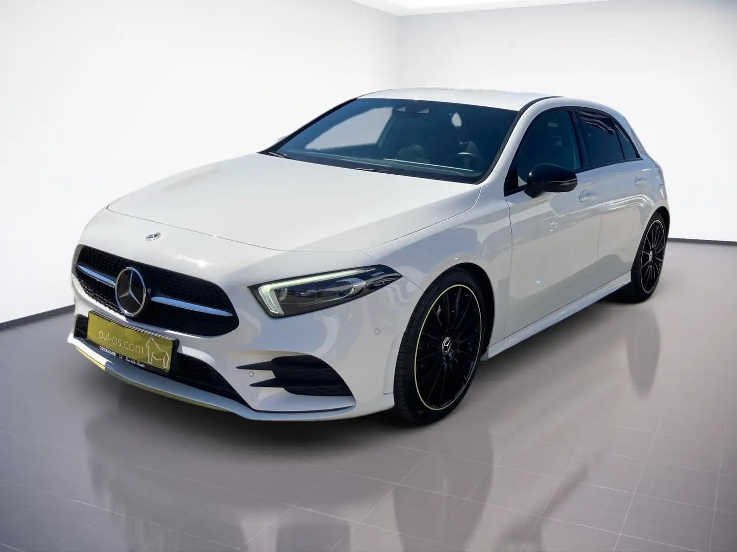 Mercedes-Benz A 250 AMG EDITION ONE 224PS.DCT.LED.NAVI.CLIMA.19 ALU Alb - 2