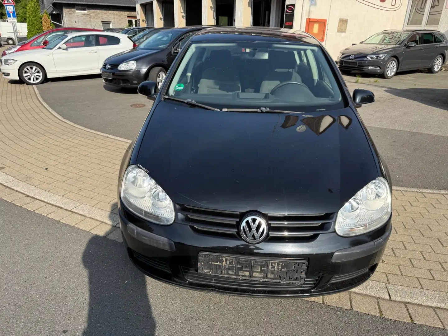 Volkswagen Golf V Lim. Trendline  Klima,Alu,2.Hand,Neu Tüv Чорний - 2