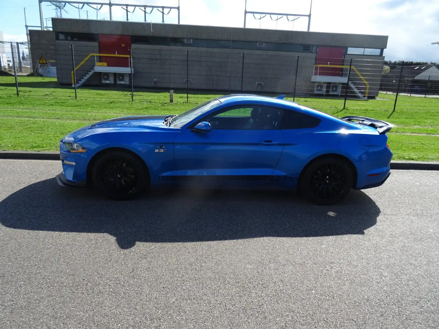 Ford Mustang Fastback GT 2.3 Ecoboost Blue - 2