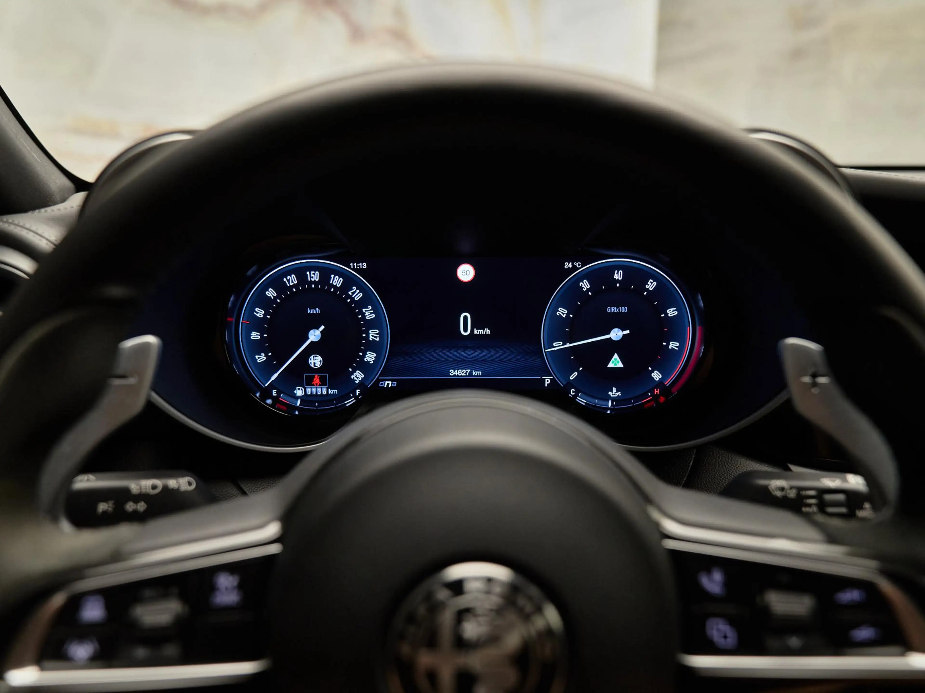 Alfa Romeo Giulia 2.9 V6 Quadrifoglio , Akrapovič, Sparco, H/K, carb — photo 15