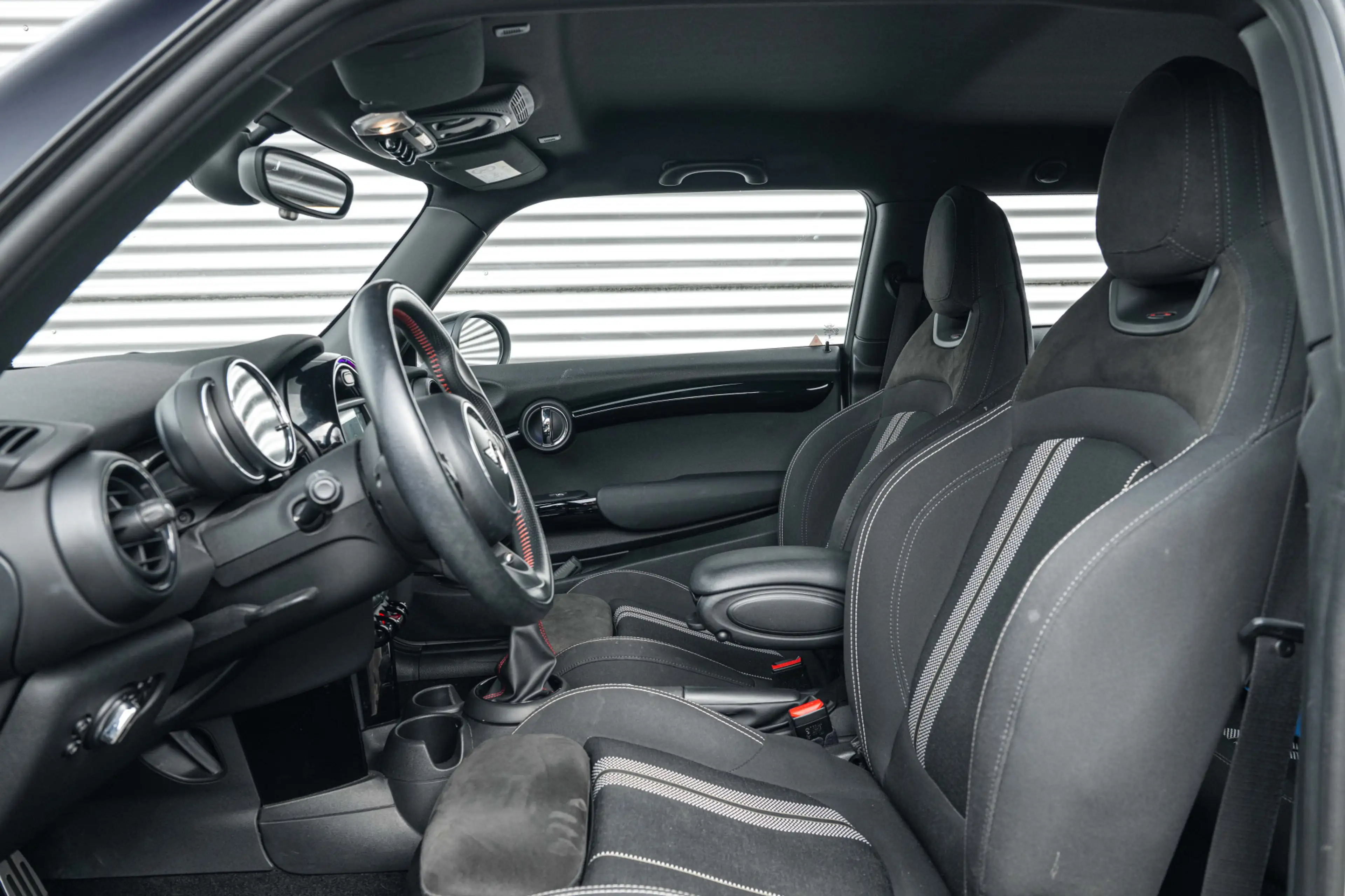 MINI John Cooper Works Hatchback JCW / JCW Sportstoel / Comfort Access / — photo 4
