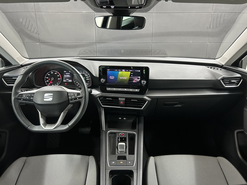 SEAT Leon Style+Keyless+KAM+CarPlay+LED+TEMP+DAB — photo 9