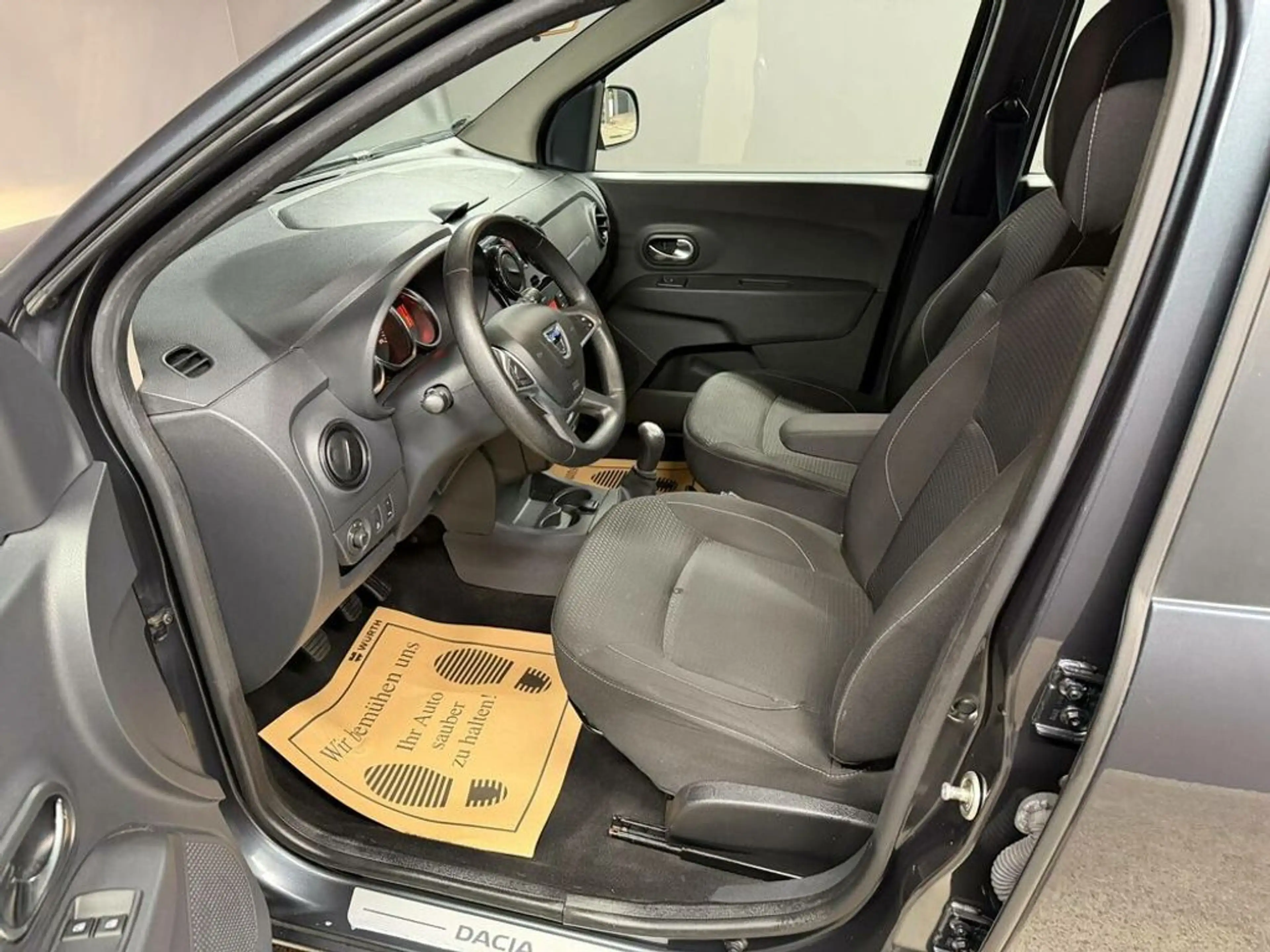Dacia Lodgy Supreme — photo 15