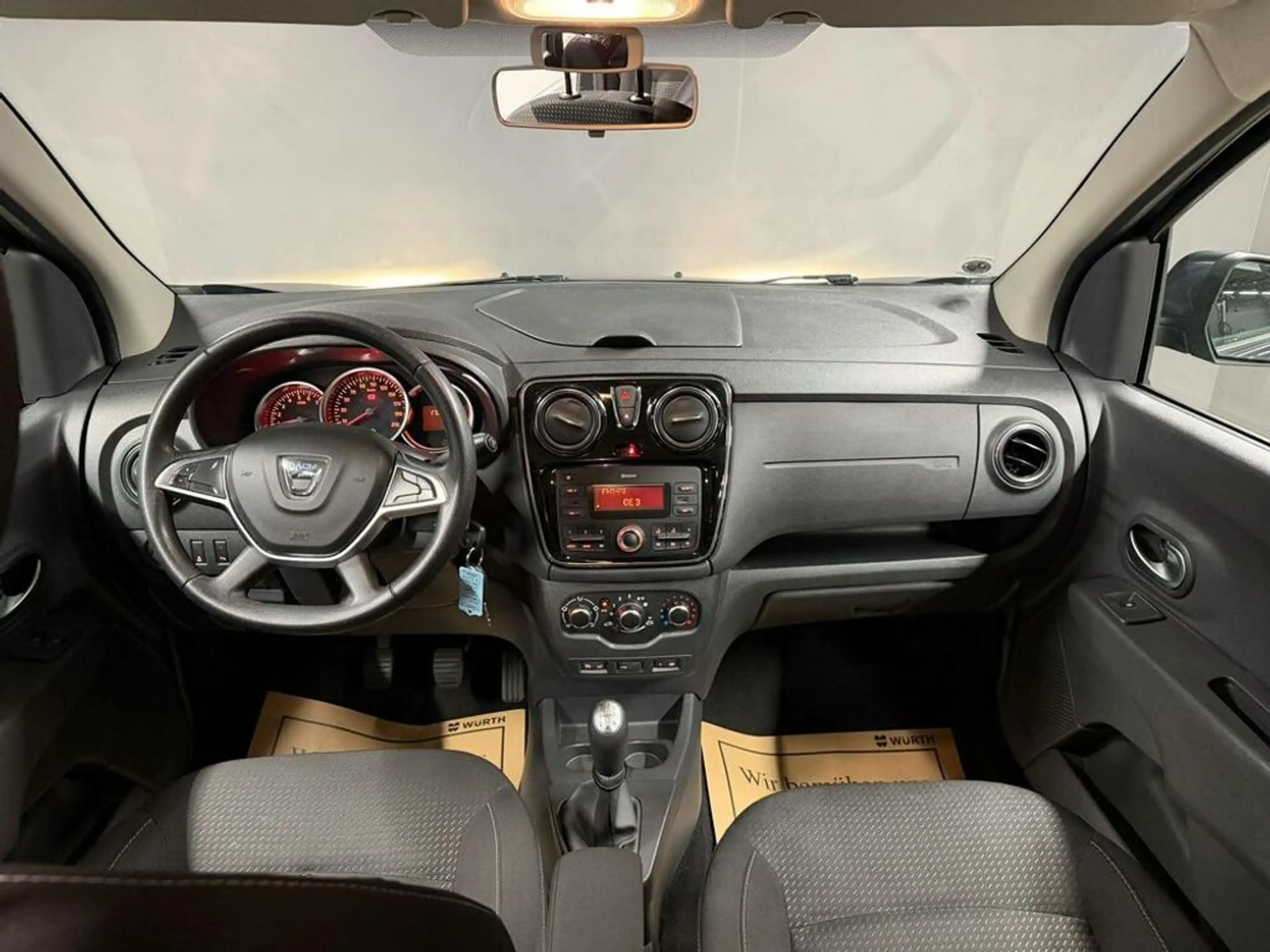 Dacia Lodgy Supreme — photo 12