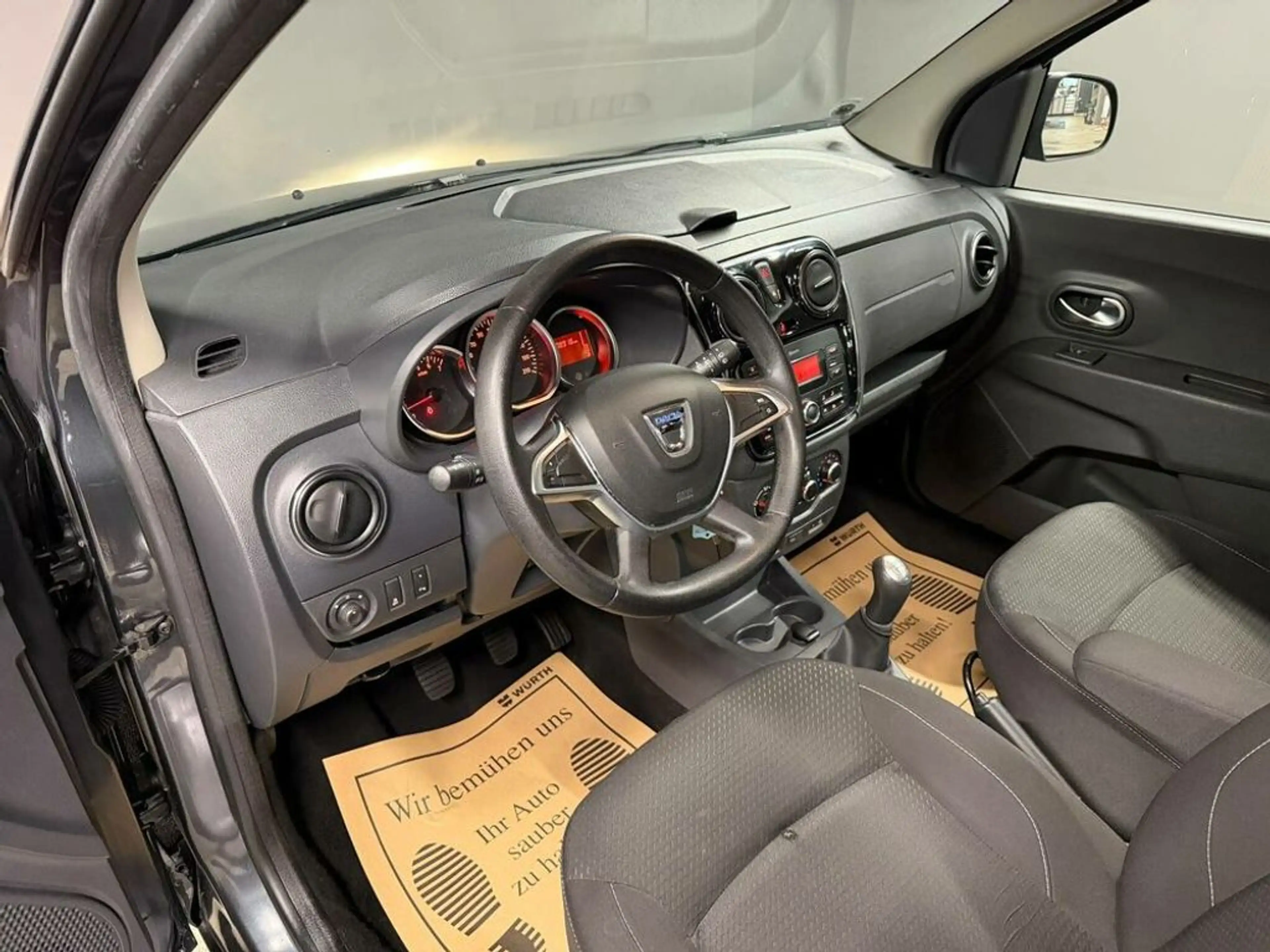 Dacia Lodgy Supreme — photo 14