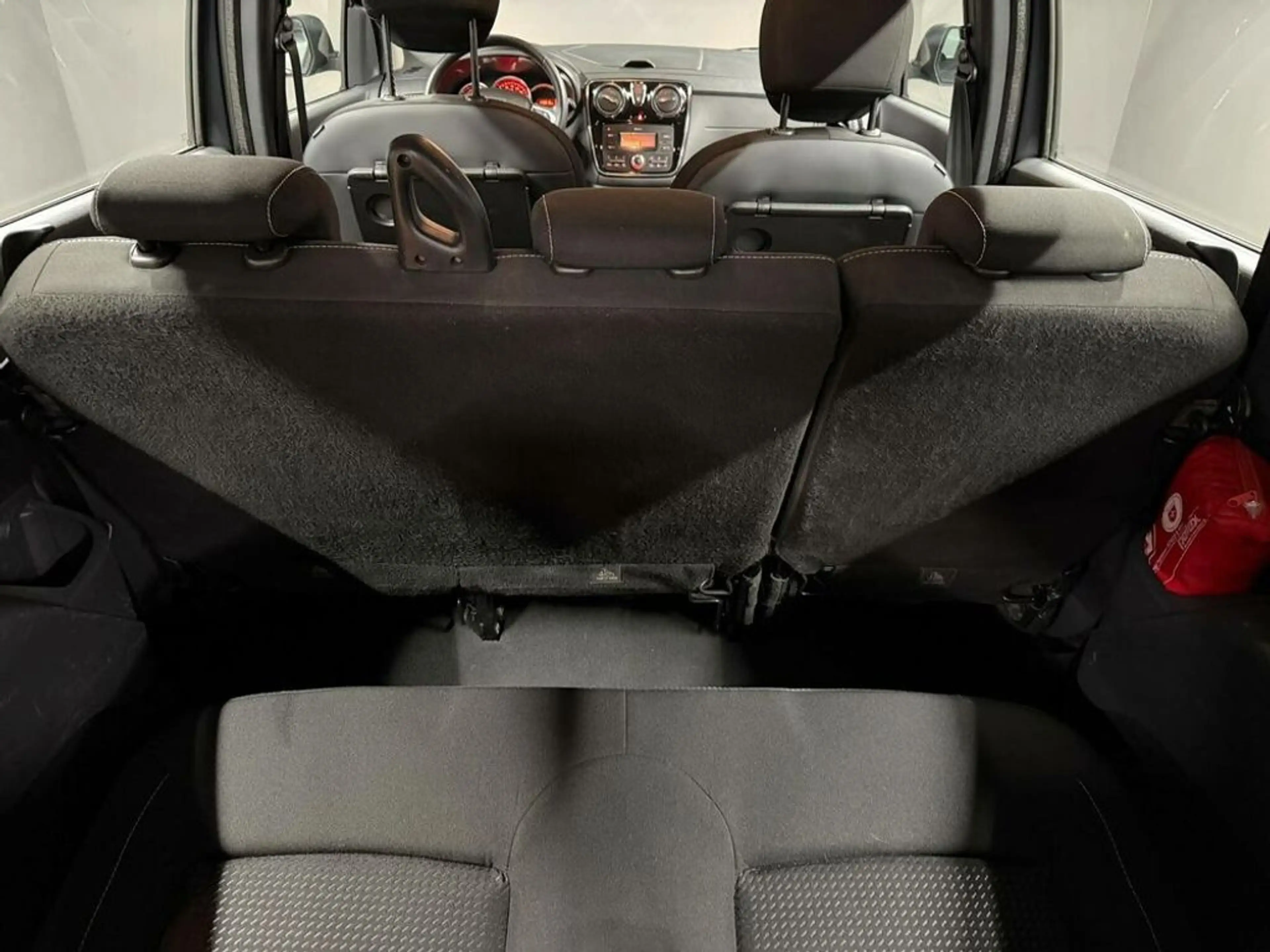 Dacia Lodgy Supreme — photo 10