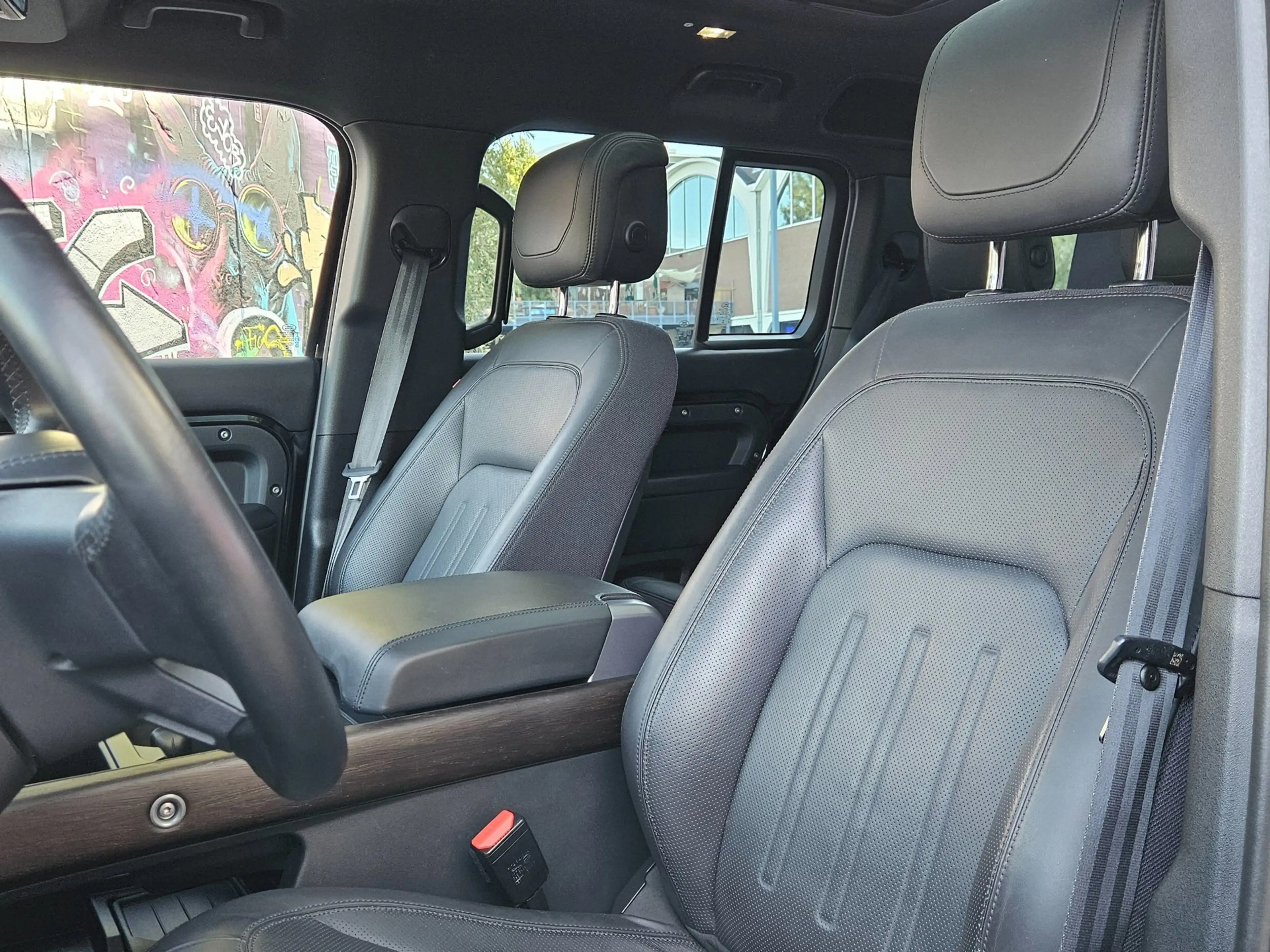 Land Rover Defender 110 3.0 P400 X | trekhaak | 22" | pano — photo 13