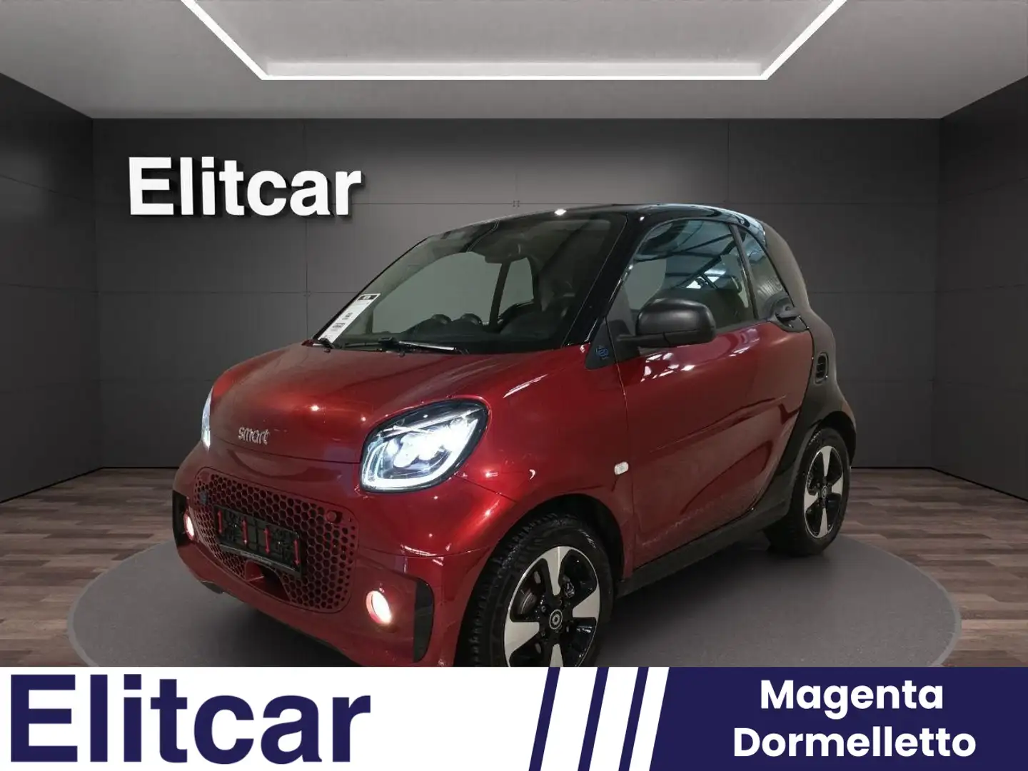 smart forTwo EQ black motion - 1