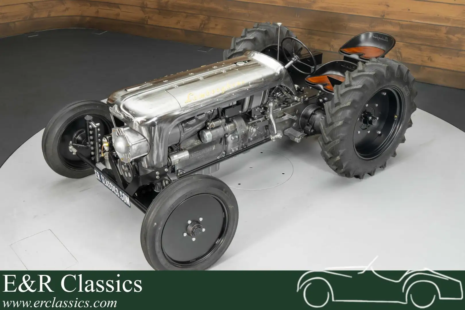 Lamborghini Centenario Tractor | 1962 Grijs - 1