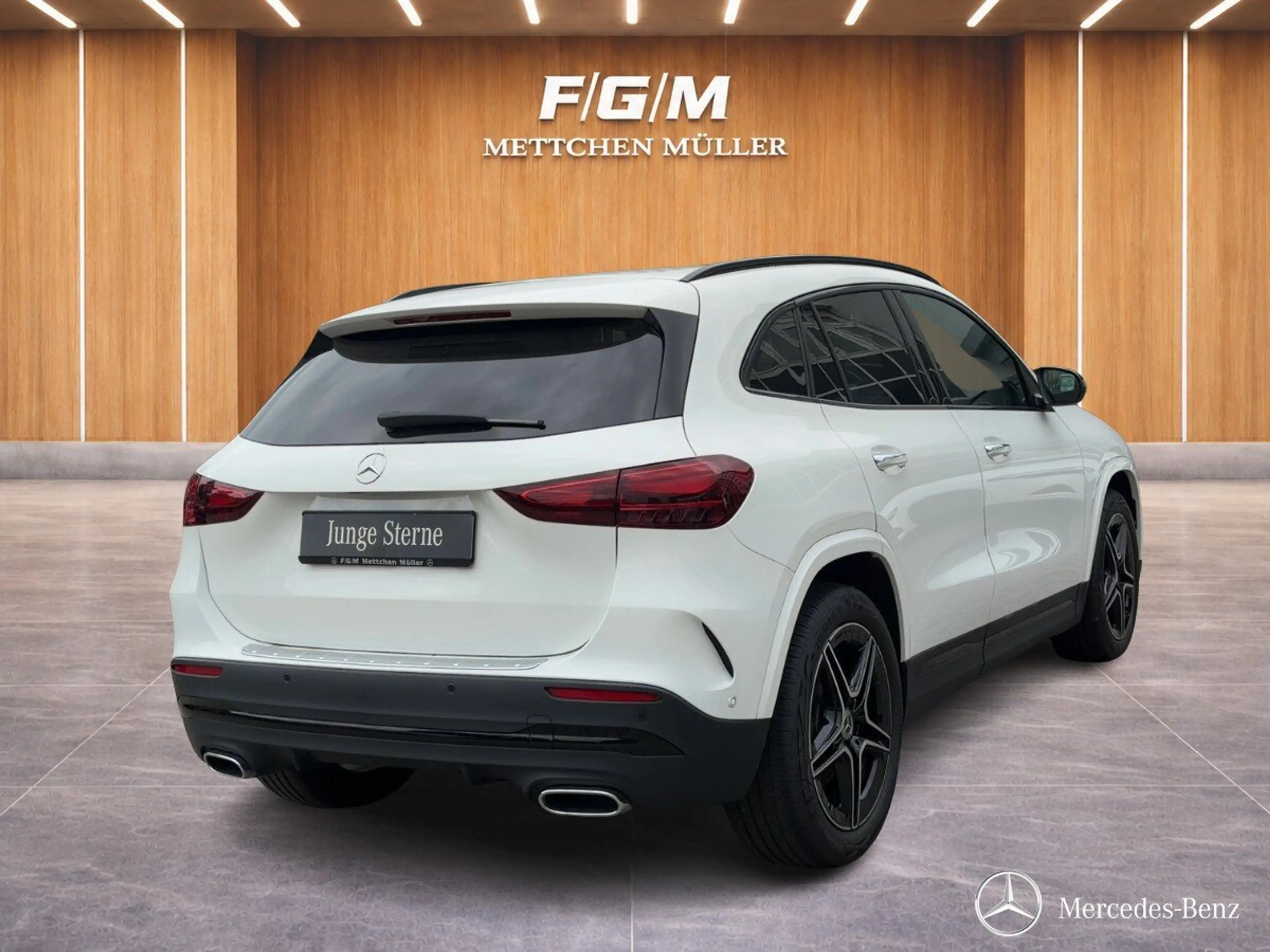Mercedes-Benz GLA 220 GLA 220 d 4M AMG/KeyG/360/LED/AHK/HUD/Totw/Night — photo 3