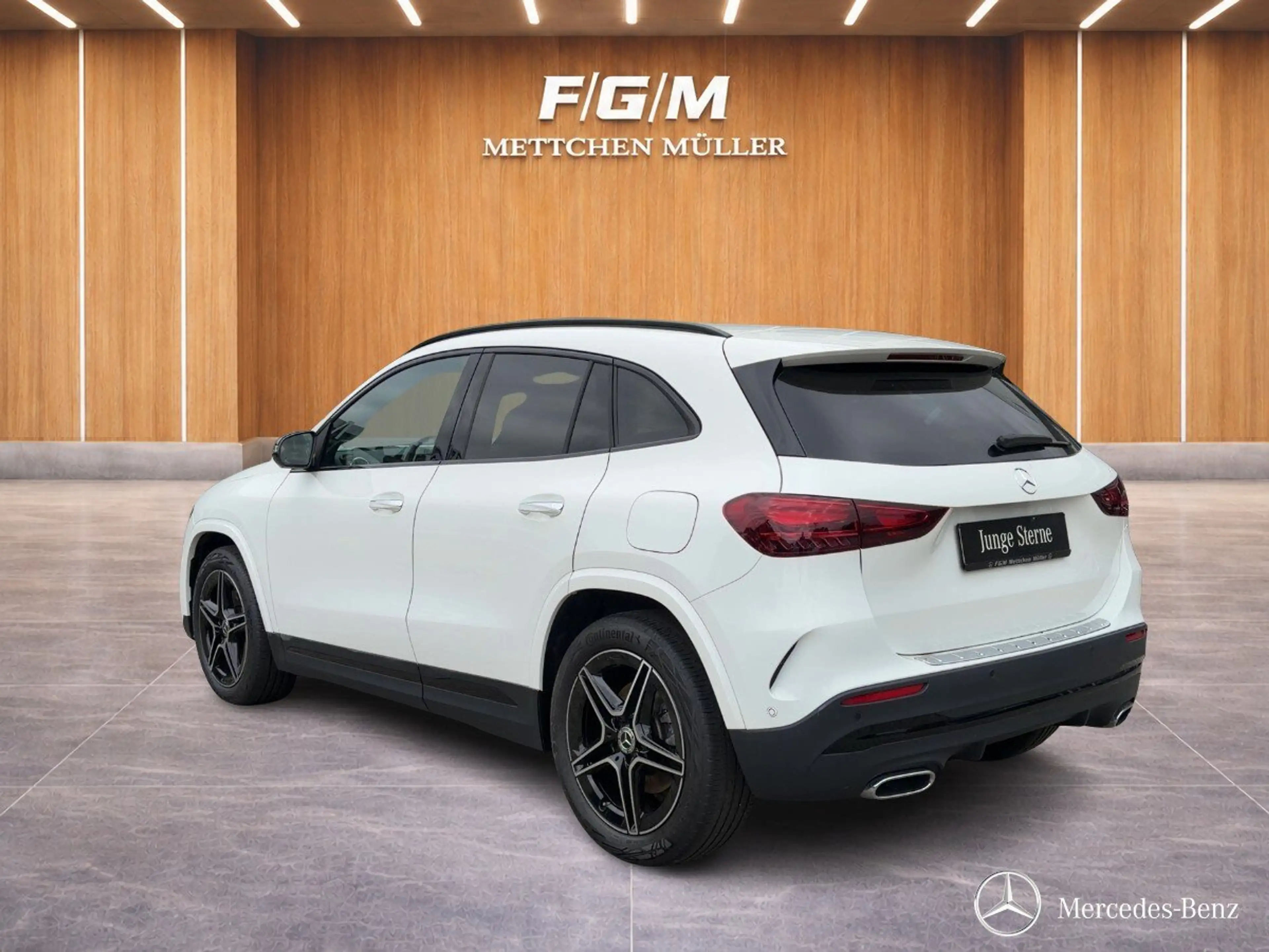 Mercedes-Benz GLA 220 GLA 220 d 4M AMG/KeyG/360/LED/AHK/HUD/Totw/Night — photo 2