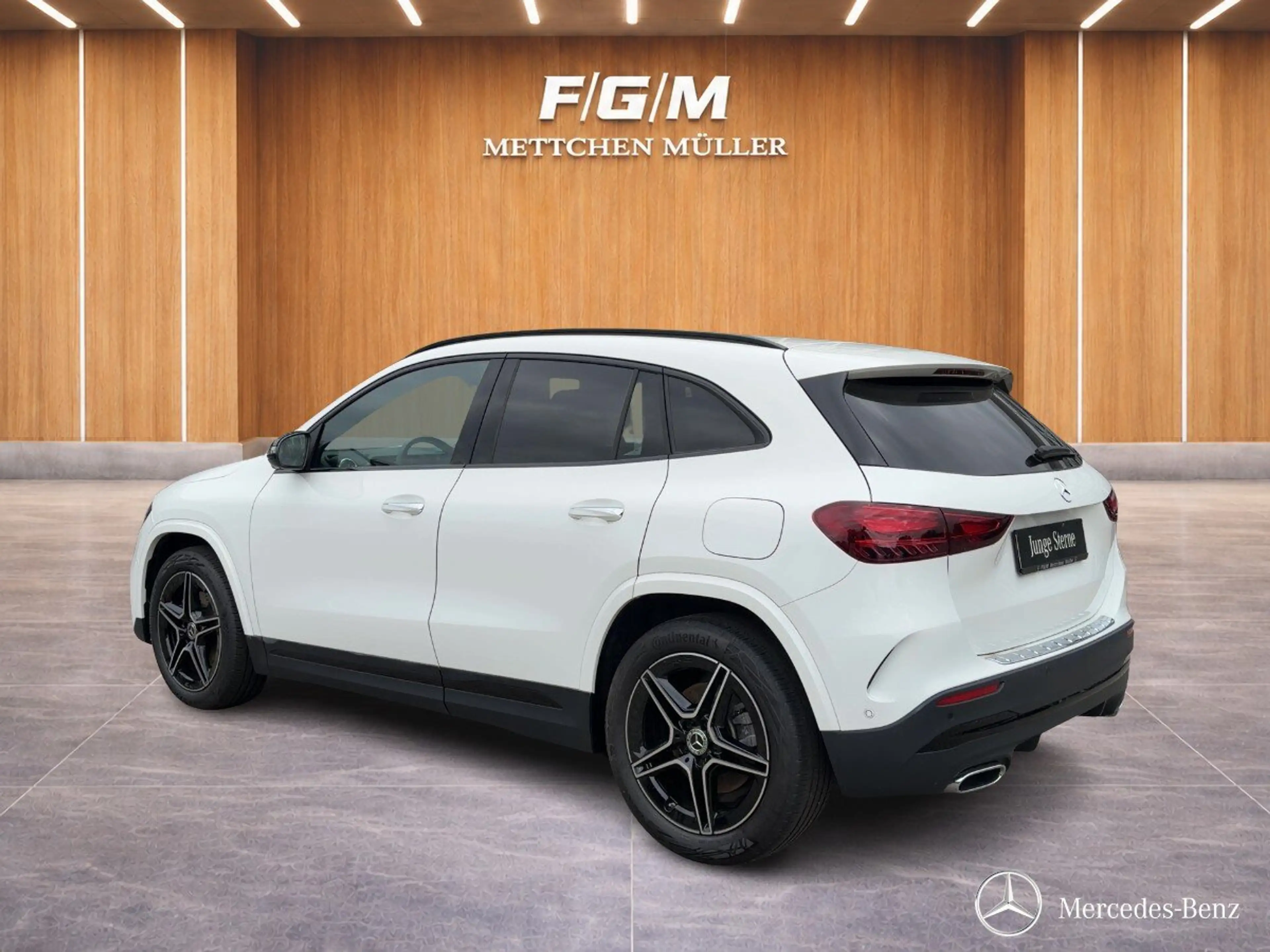 Mercedes-Benz GLA 220 GLA 220 d 4M AMG/KeyG/360/LED/AHK/HUD/Totw/Night — photo 6