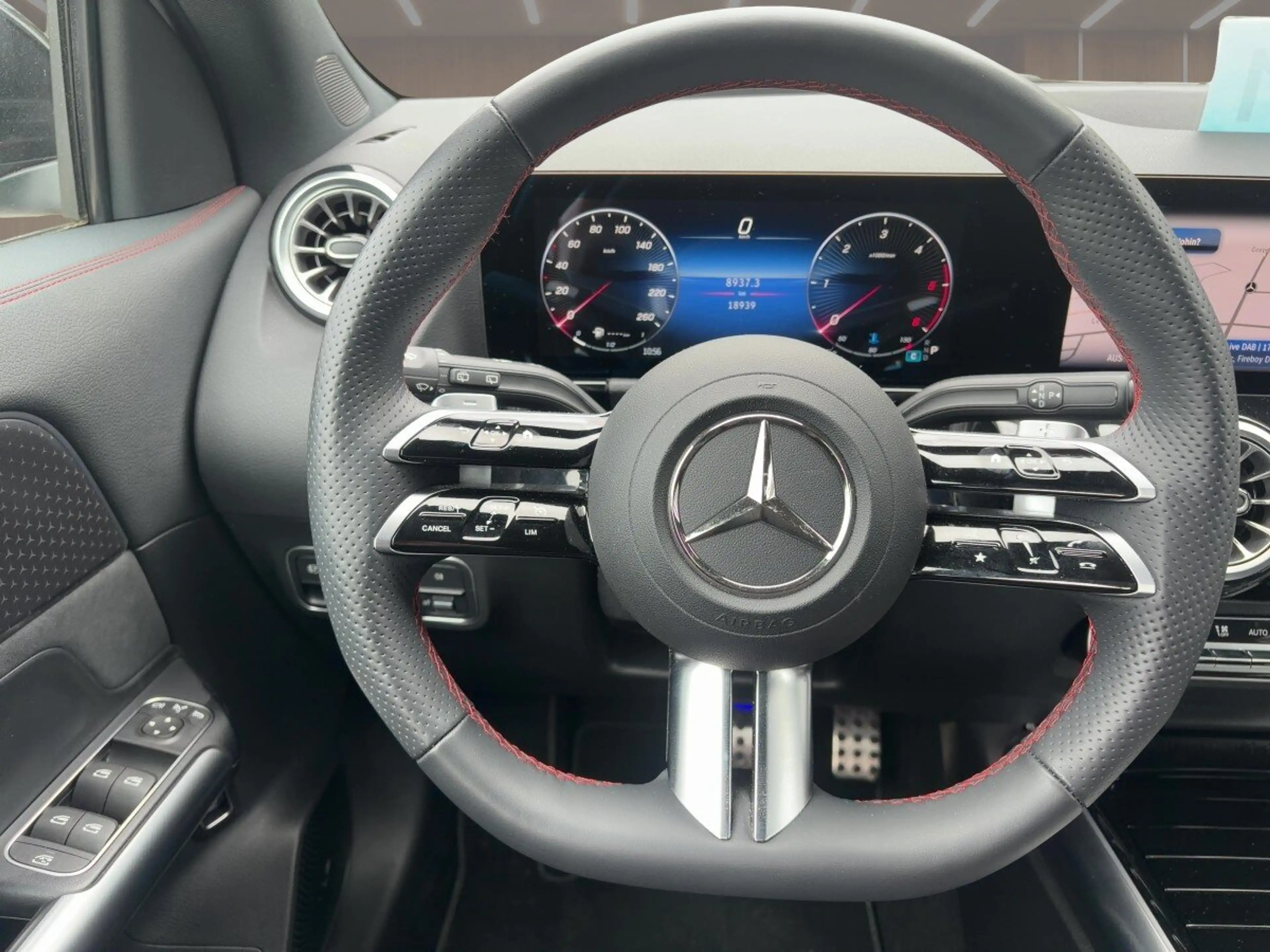 Mercedes-Benz GLA 220 GLA 220 d 4M AMG/KeyG/360/LED/AHK/HUD/Totw/Night — photo 13