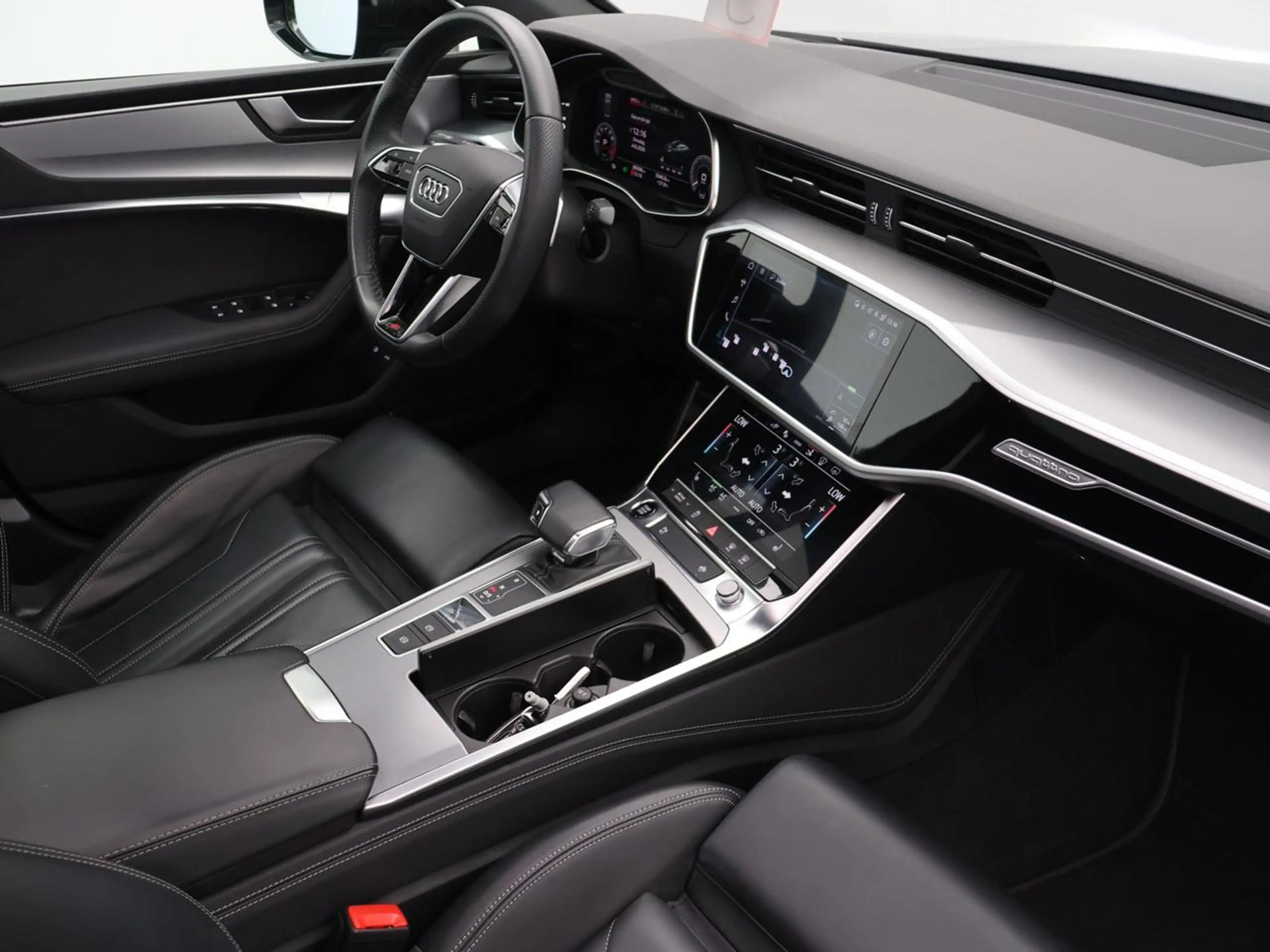 Audi A7 A7 PHEV 55 TFSI e Quattro Competition — photo 6