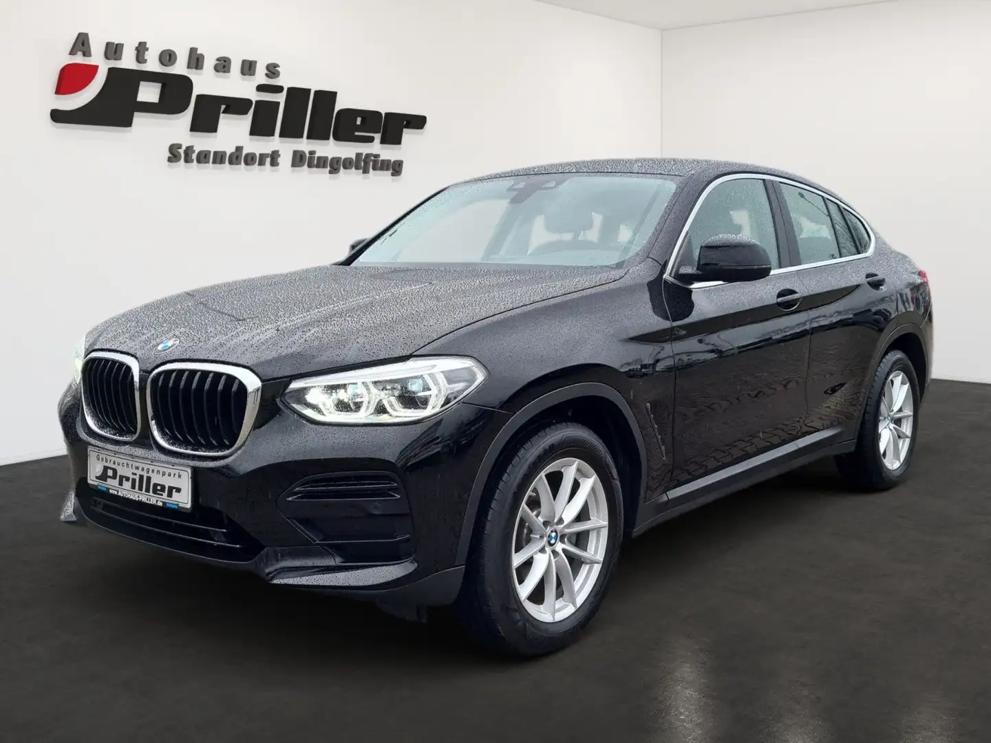 BMW X4 xDrive 20d Advantage/NAVI/LED/DAB/LiveCockpit Schwarz - 1