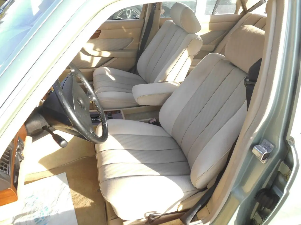 Mercedes-Benz 420 SE W126 1.Hand! Oldtimer TÜV NEU, foto 9