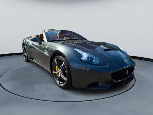 Ferrari California 4,3 V8 Keramik Leder Braun, 20 Zoll