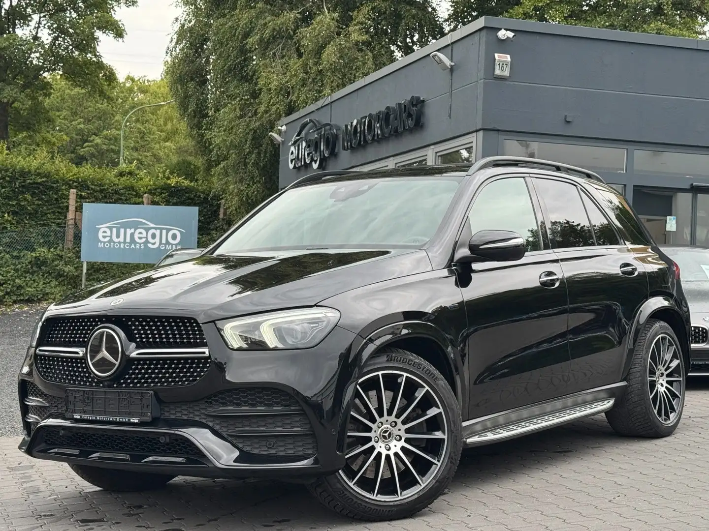 Mercedes-Benz GLE 350 de 4Matic Aut. 1 Hand - AMG Sportpaket / Zwart - 1