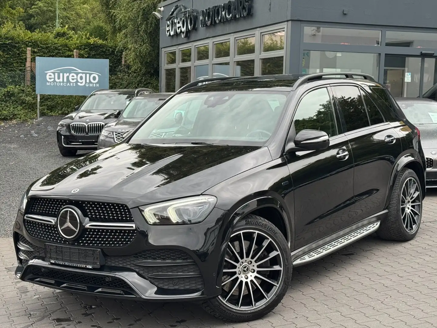 Mercedes-Benz GLE 350 de 4Matic Aut. 1 Hand - AMG Sportpaket / Zwart - 2