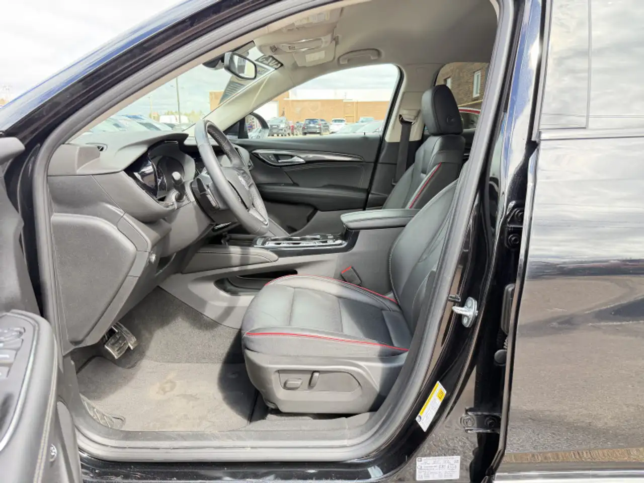 Buick Envision снимка Buick Envision