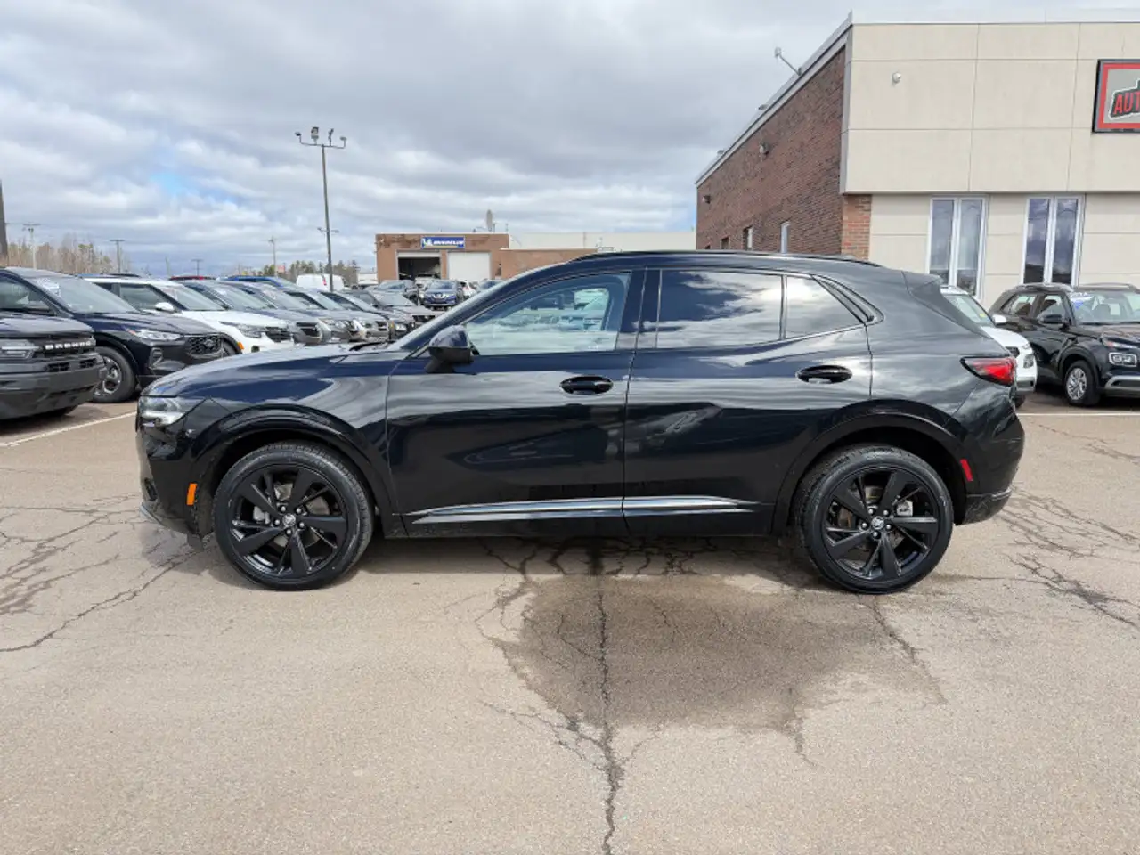 Buick Envision снимка Buick Envision