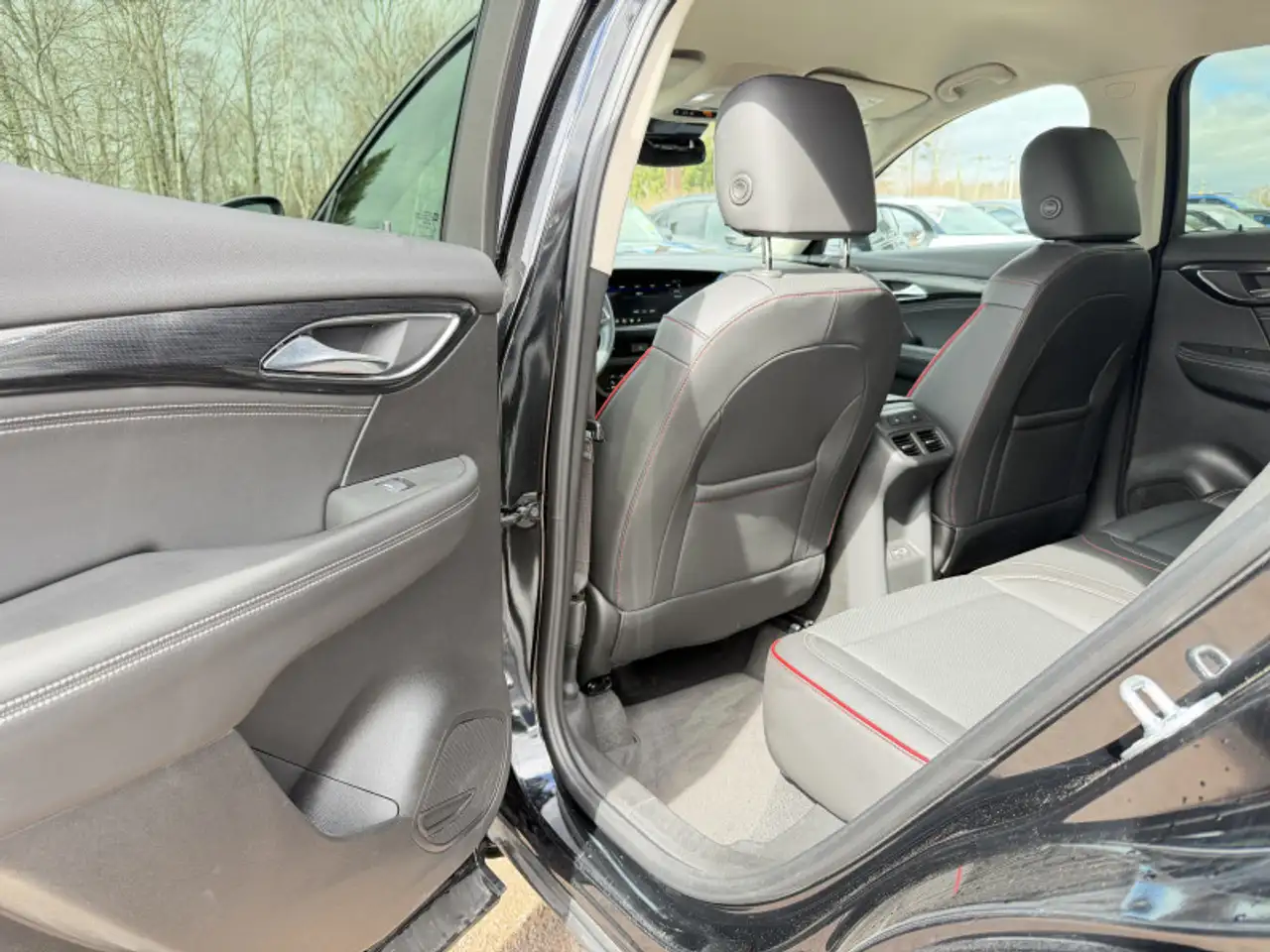 Buick Envision снимка Buick Envision