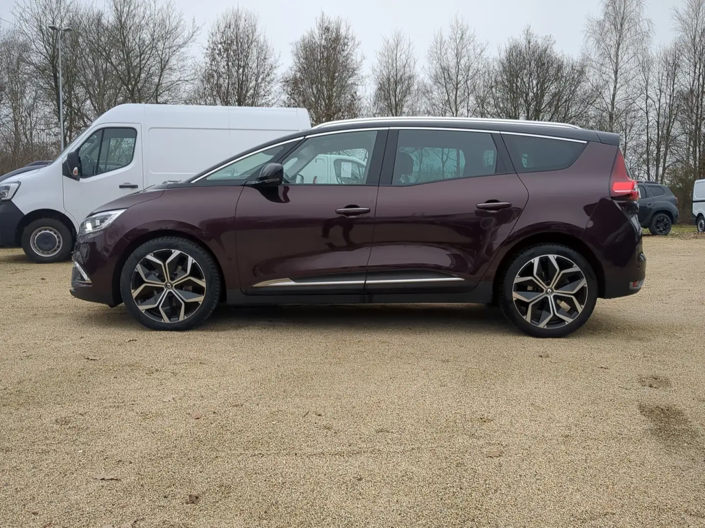 Renault Grand Scenic TCe 160 EDC Intens Rot - 2