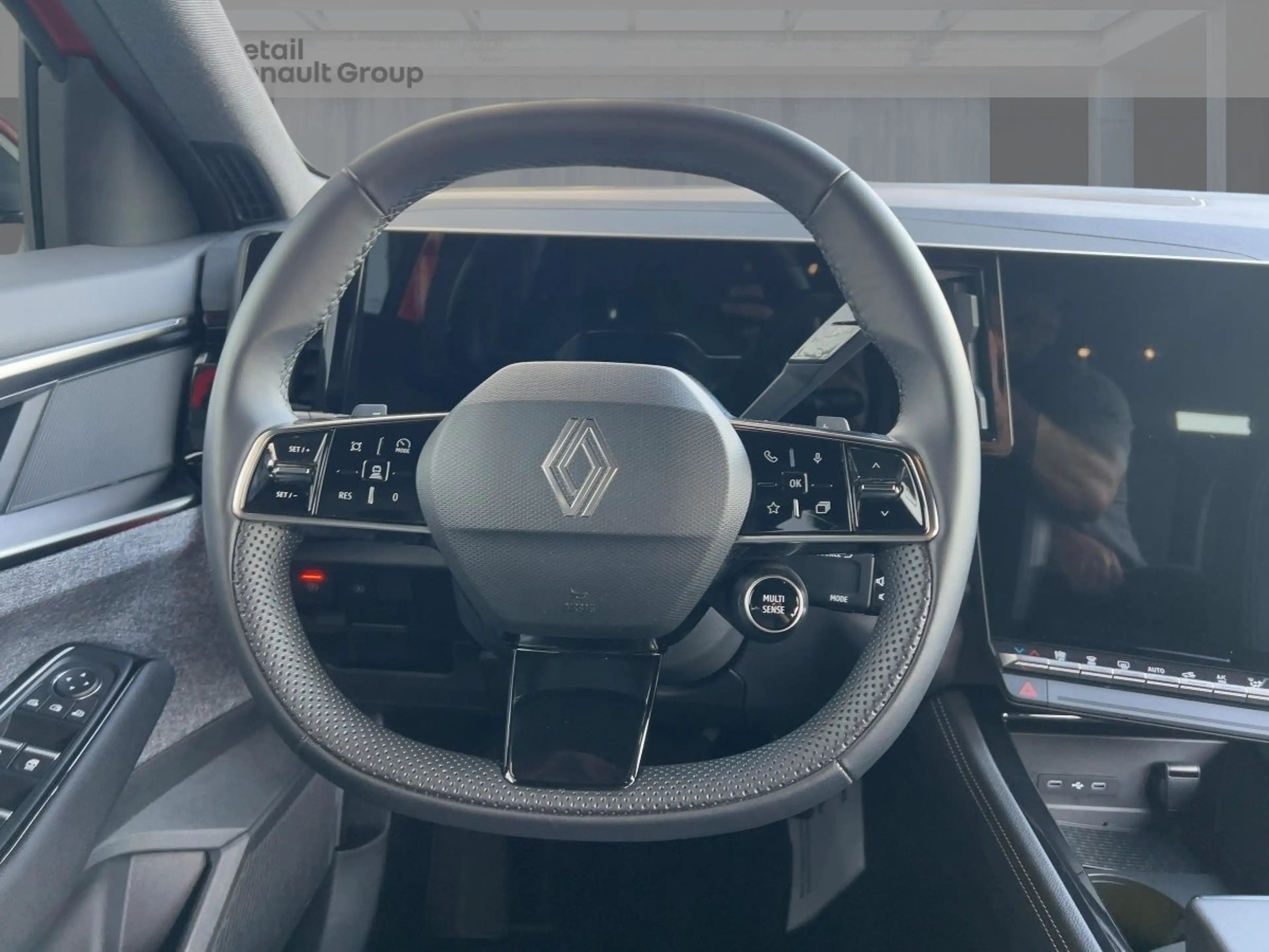 Renault Espace 6 Techno E-Tech Full Hybrid 200 PDC KLIMA — photo 11
