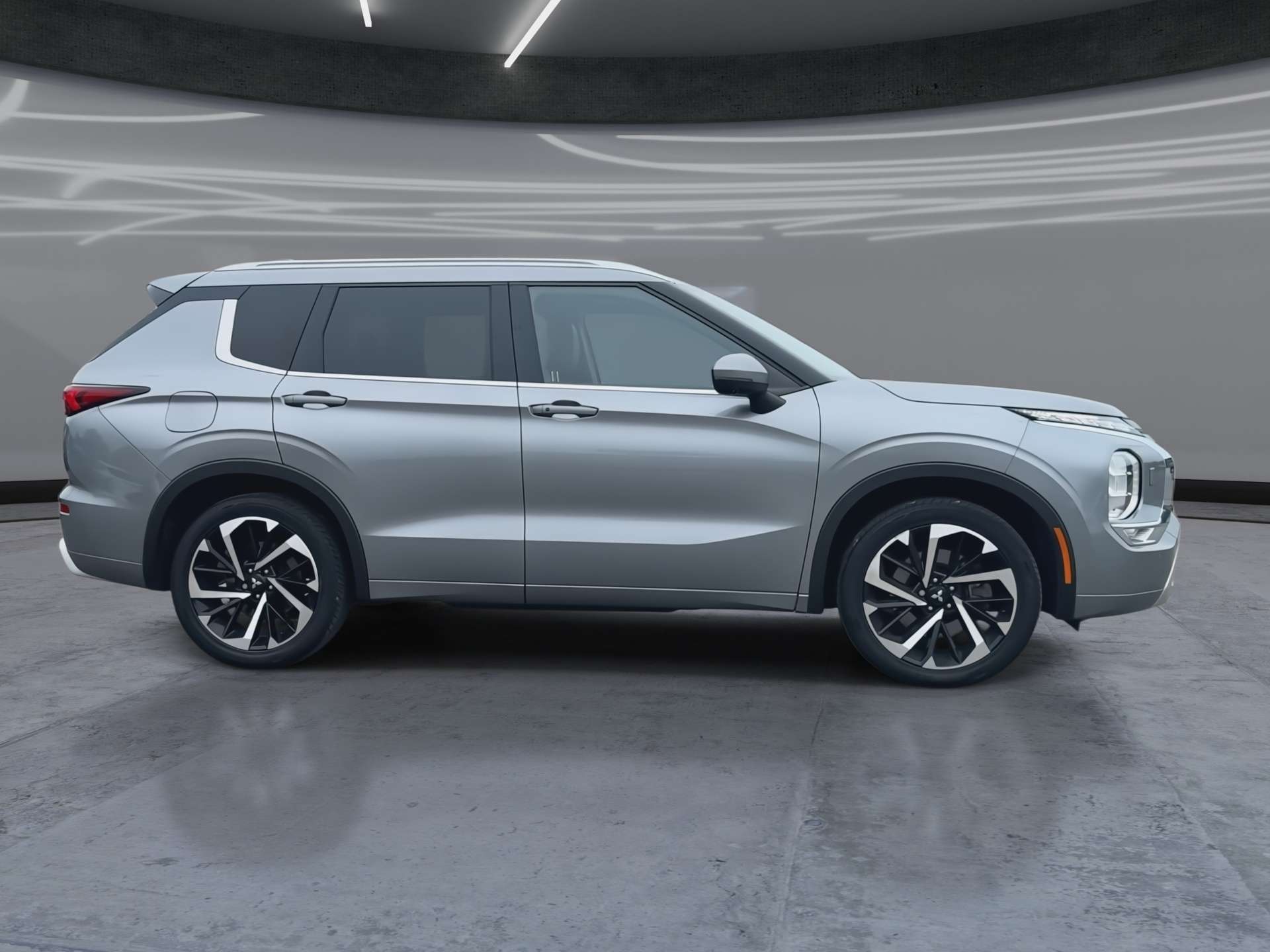 used 2022 Mitsubishi Outlander car, priced at $27,900