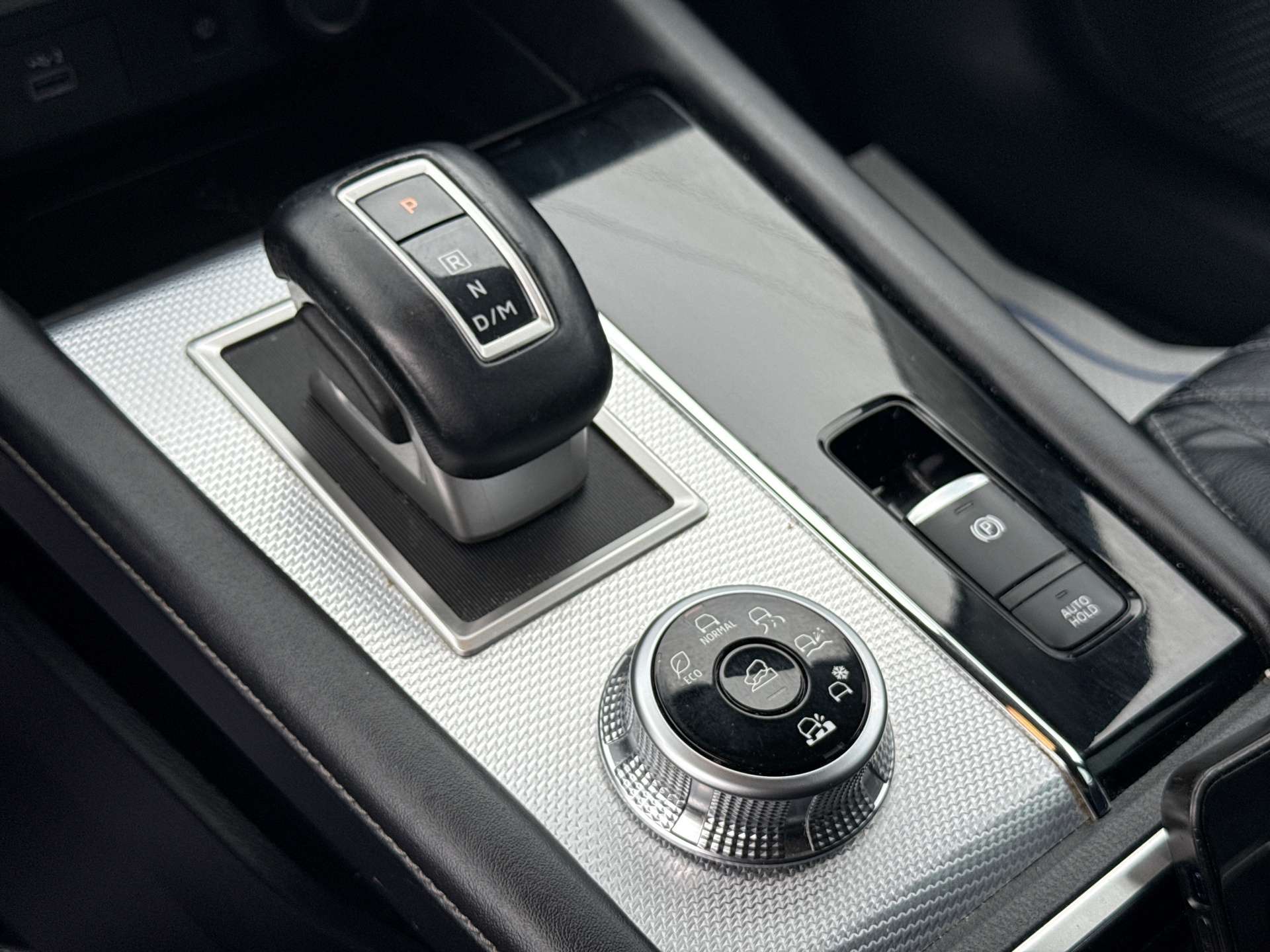 used 2022 Mitsubishi Outlander car, priced at $27,900