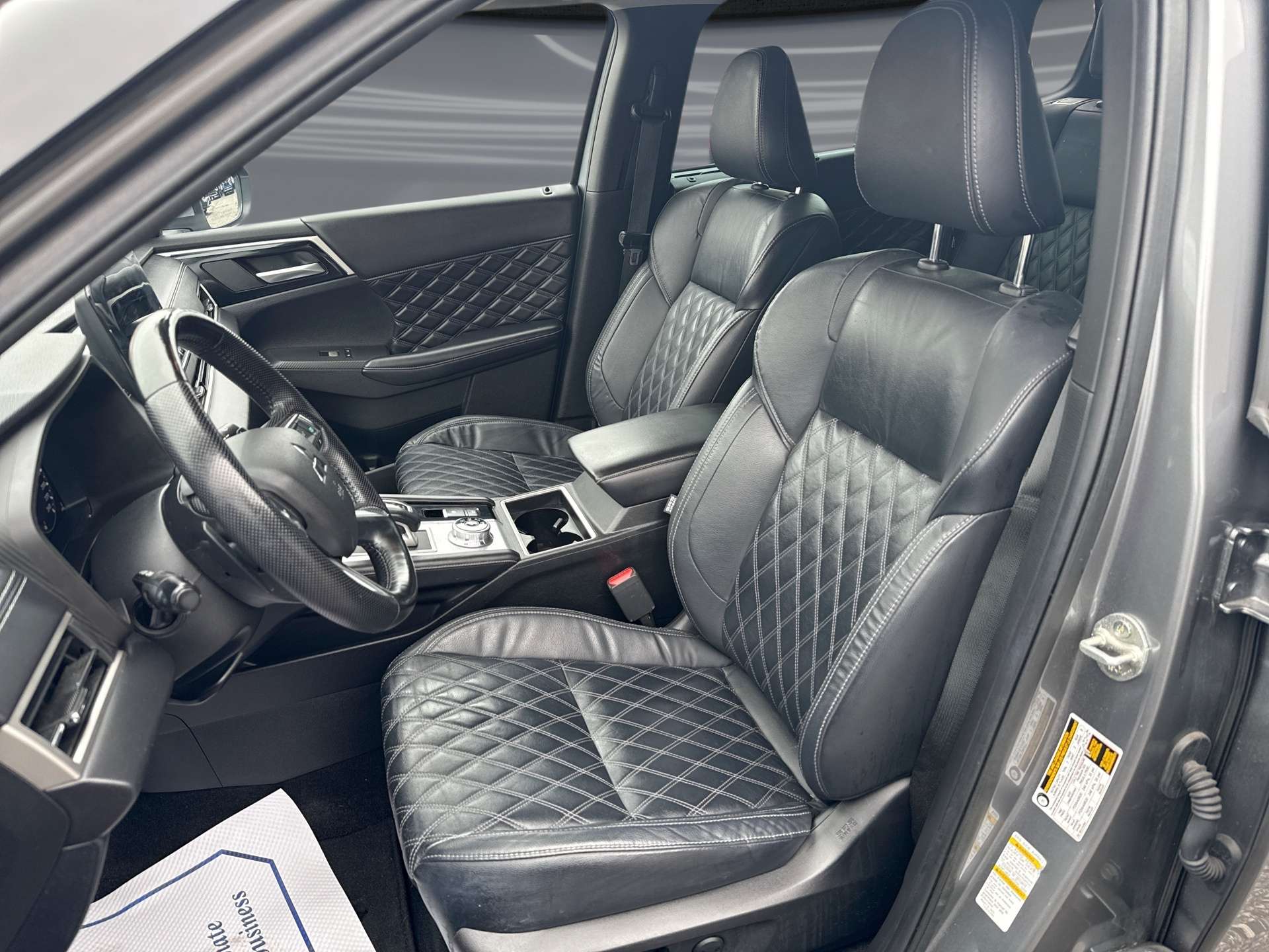 used 2022 Mitsubishi Outlander car, priced at $27,900