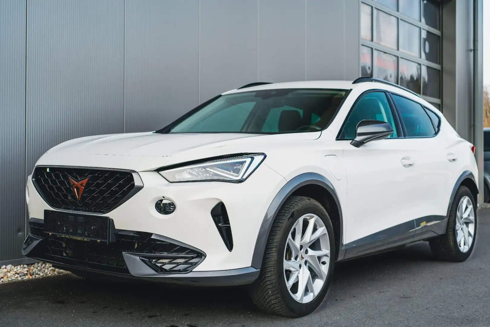 CUPRA Formentor 1.4 e-HYBRID OPF Weiß - 2