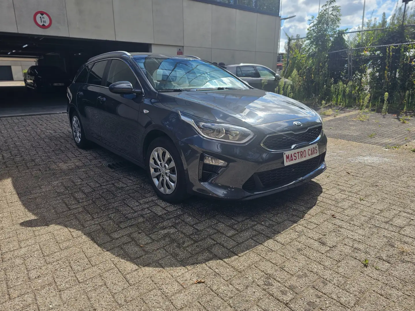 Kia Ceed SW / cee'd SW Ceed SW 1.6 CRDi More ISG Grau - 1